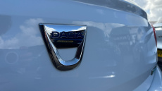 Dacia Sandero 1.0 TCe Essential 5dr Bi Fuel Hatchback